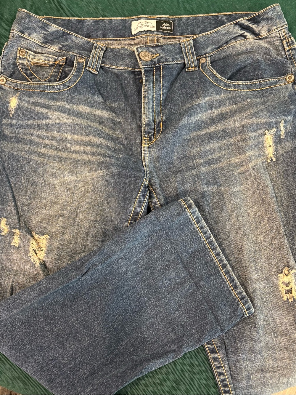 Aeropostale Kylie Boyfriend Jeans Women’s 15/16 Distressed 2009